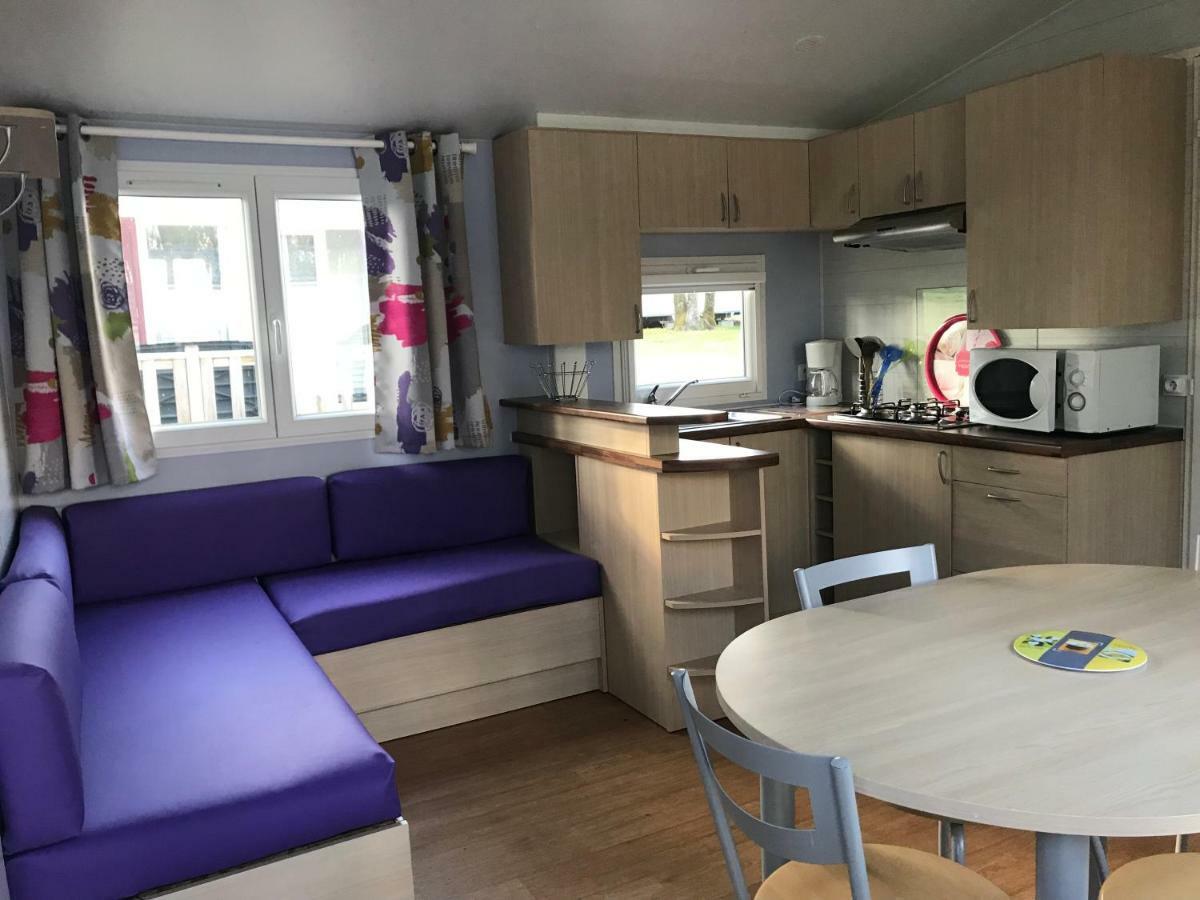 Camping Les Petites Minaudieres Hotell Saint-Sauveur  Eksteriør bilde